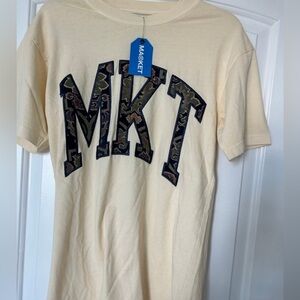 Market studios rug dealer NWT S